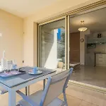 Terrace Garage & Ac Апартаменты *
