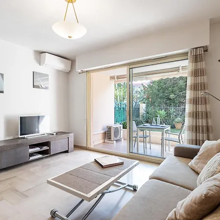 Terrace Garage & Ac Appartement