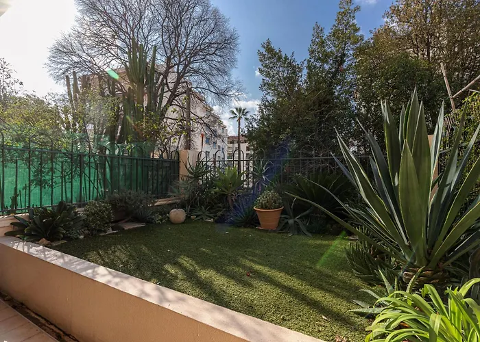 Terrace Garage & Ac Apartman